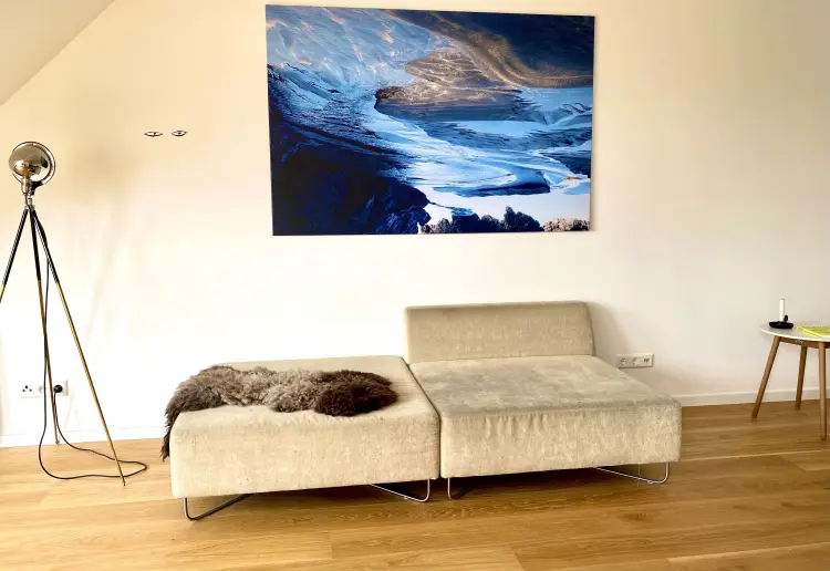 Traumhafte 3-Zimmer Dachgeschosswohnung mit Sonnenterrasse und Blick über Berlin & Spree
