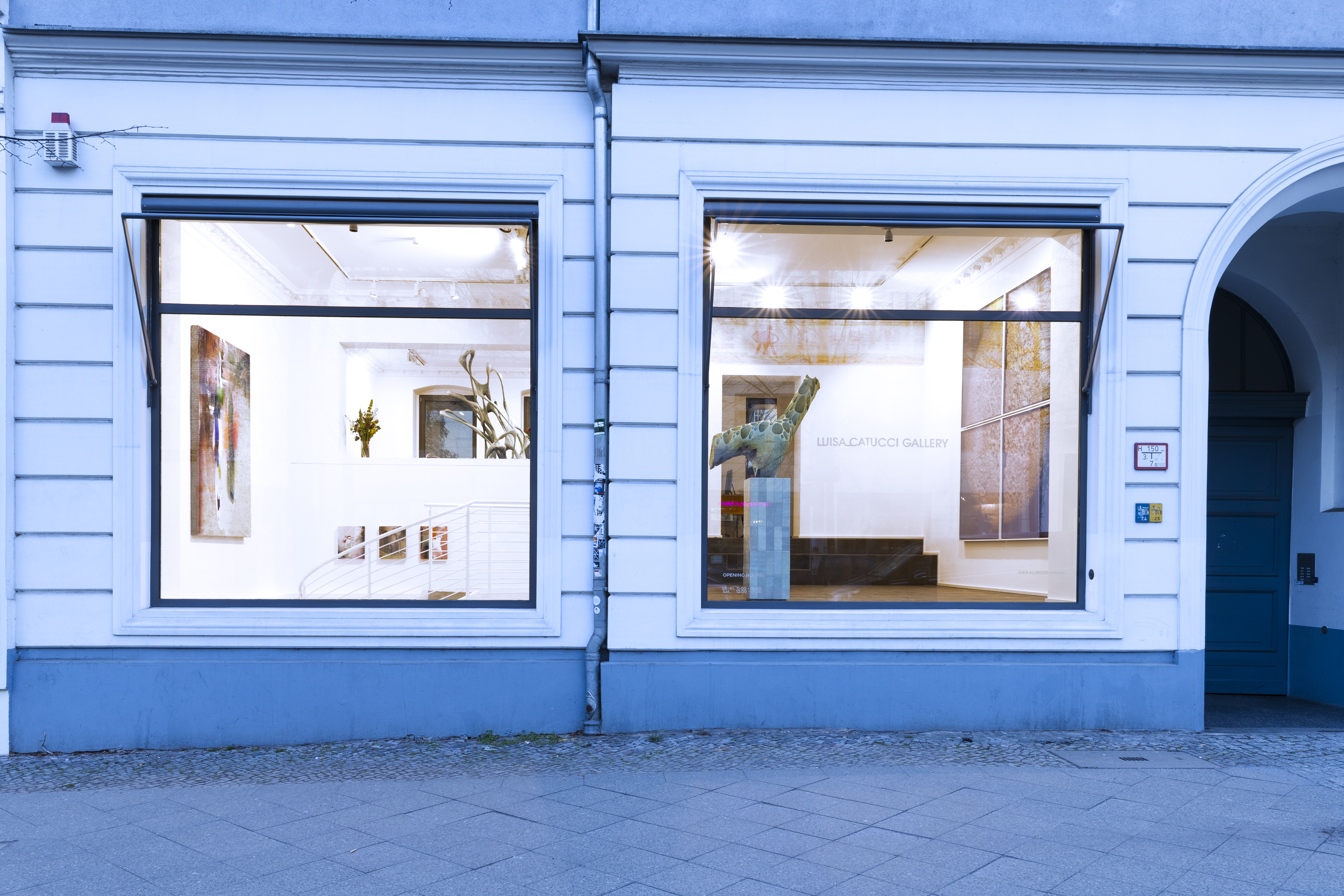 Luxurious contemporary Art Gallery & Showroom in Berlin-Mitte for Pop-Ups & Brand Events