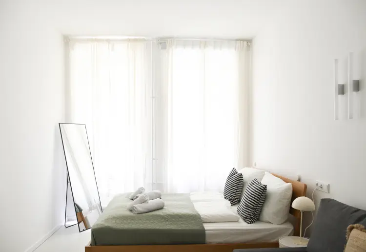 Bright gallery apartment for showroom, events, office near Boxhagener Platz