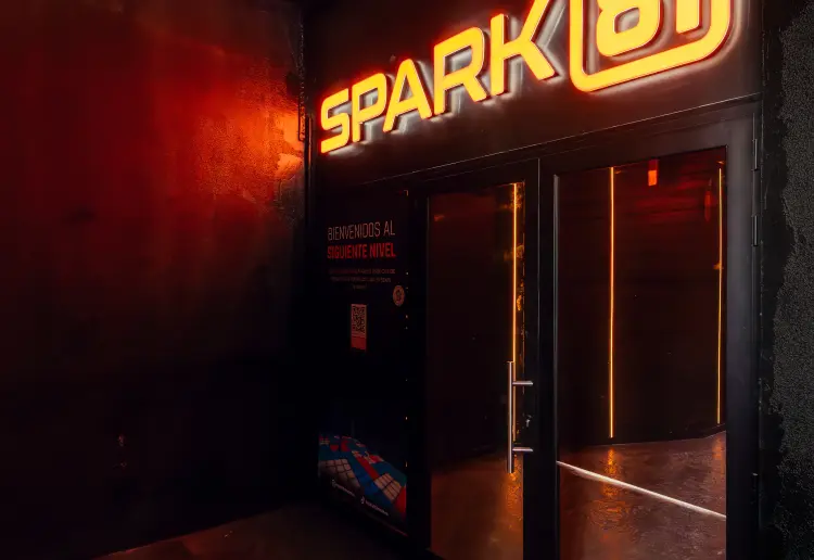 Escpacio inmersivo arcade SPARK81 Barcelona
