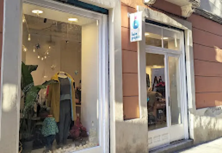 Belle boutique dans le quartier de Gràcia