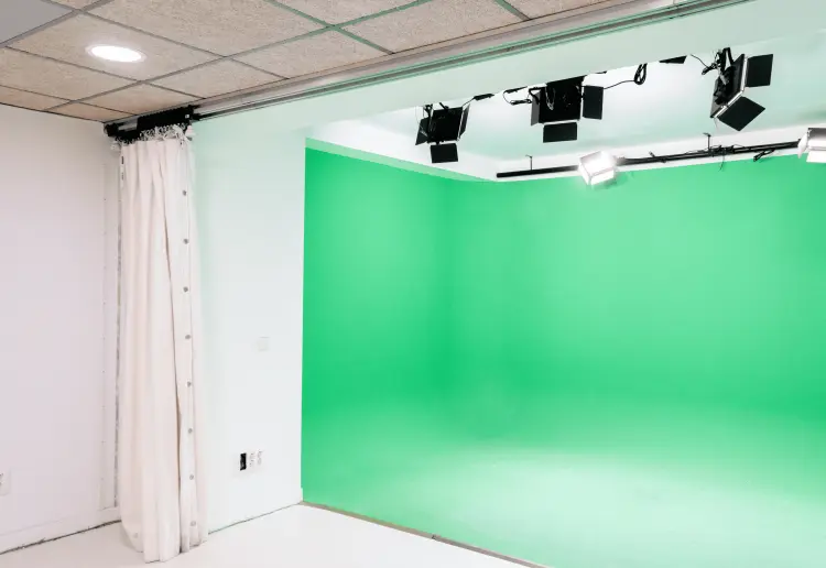 Chroma Key production studio in the heart of Madrid.