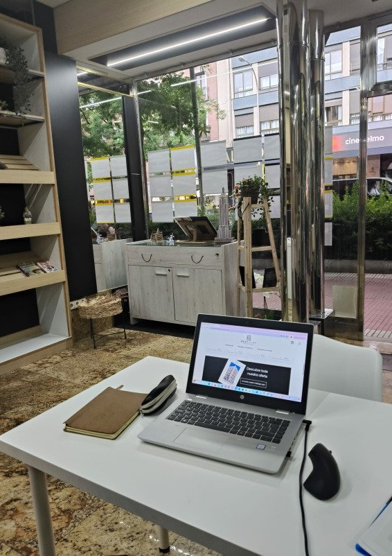 Espacio usos múltiples (pop up, coworking, aula), Chamberí