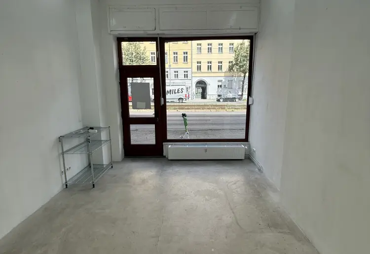 Torst.Street Level near Supreme for Designer Pop Up/ Event/ Galleries