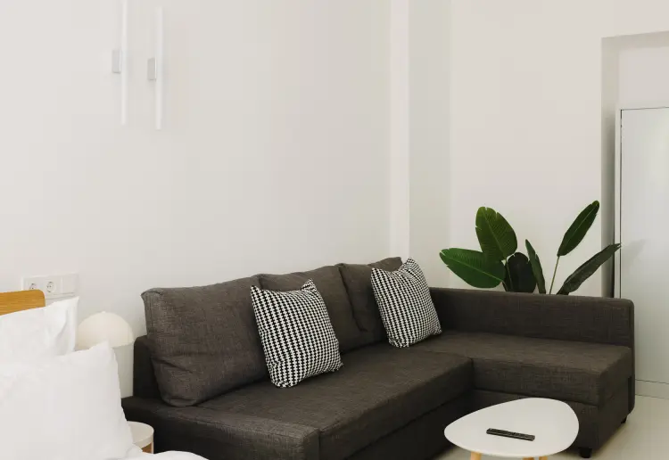 Bright gallery apartment for showroom, events, office near Boxhagener Platz