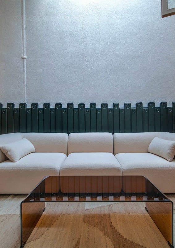 Local de 450 m² en rez-de-chaussée, à quelques mètres du Passeig de Gràcia
