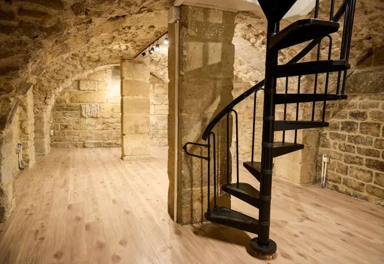 Showroom Palestro — Steps from Marais & Palais Royal