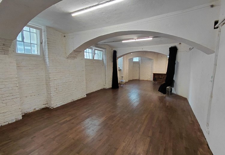 PopUp -Artspace 100m²