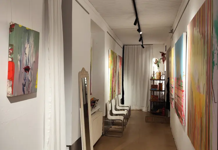 Projektbezogene Vermietung & Ausstellung/ Kurs/workshop/ fotoshooting/Yoga etc