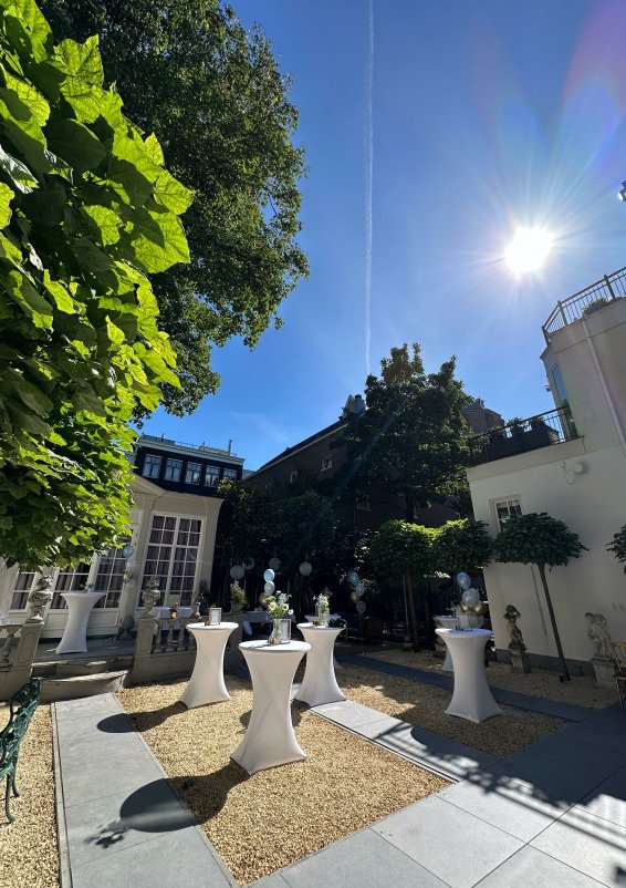 Private garden venue (app. 155 m2) at the Prinsengracht