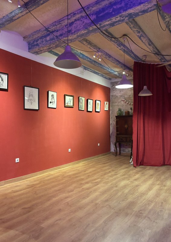 Local Industrial galería de arte con cocina