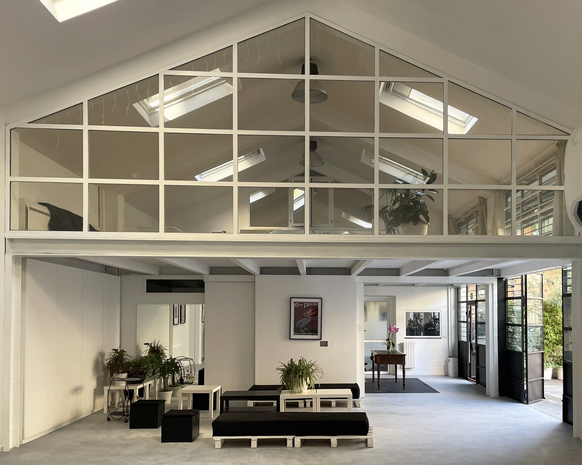 Open space in Isola district