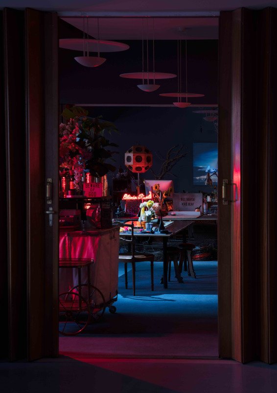 Neon Art Studio