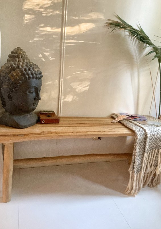 Serene 70 m² Sand-White Studio - Bright, Natural Space for Yoga, Workshops & Events