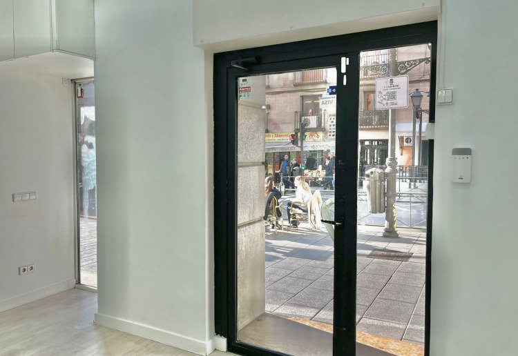 Malasaña: Showroom and pop up space.