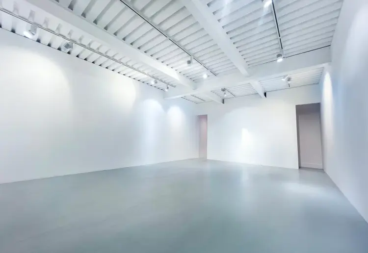 A Haven of Light and Calm in the Heart of the Marais