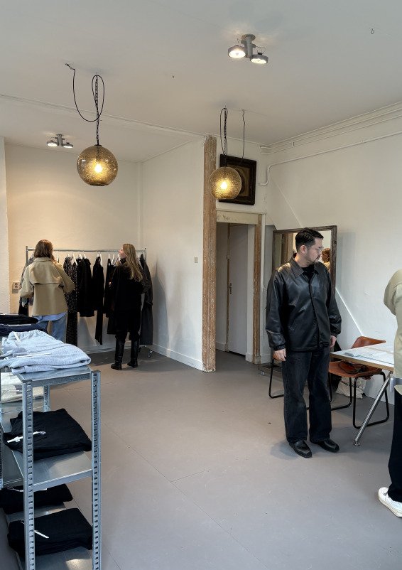 Pop-up / Showroom in De Pijp — Bright Front Room