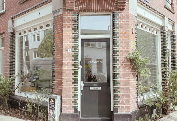 Pop-up / Showroom in De Pijp — Bright Front Room