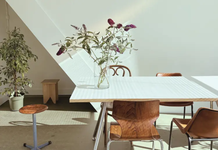 Pop-up / Showroom in De Pijp — Bright Front Room