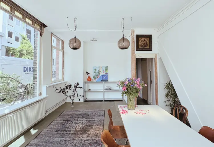 Pop-up / Showroom in De Pijp — Bright Front Room