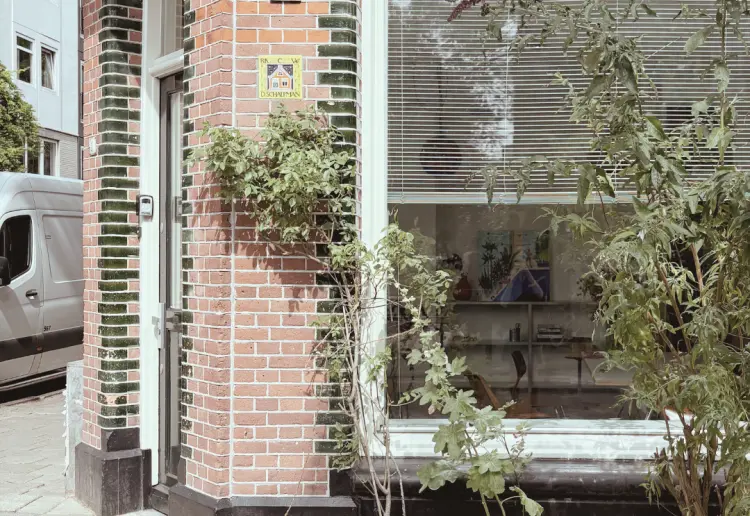 Pop-up / Showroom in De Pijp — Bright Front Room