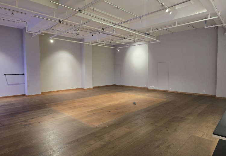 Amsterdam City centre prime storefront space