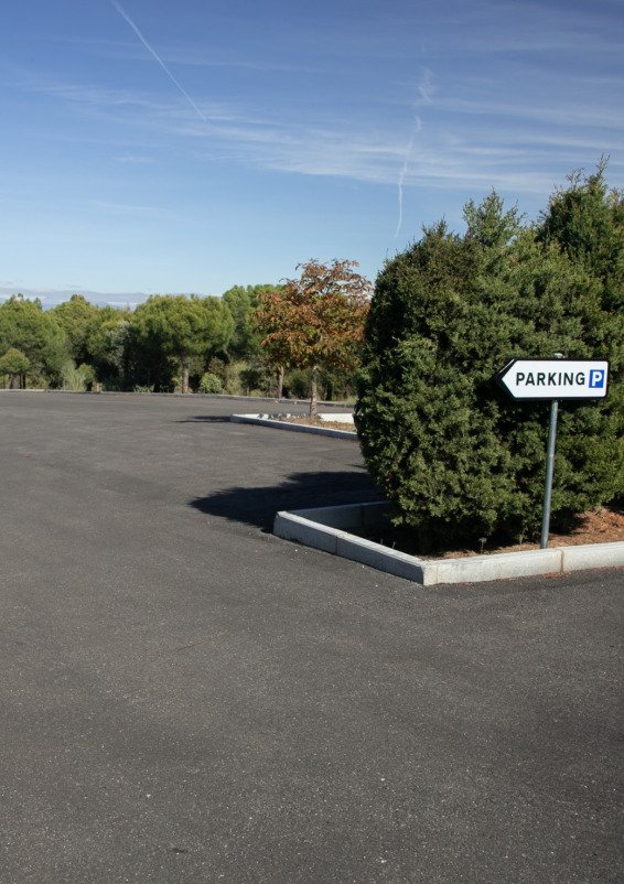 Espacio Corporativo con Alojamiento Próximo a Madrid