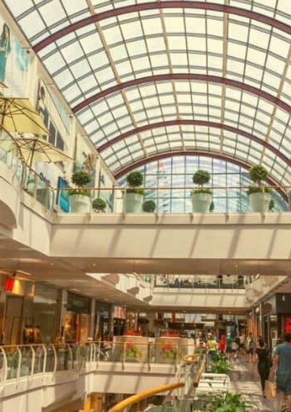 Pop-Up Spaces in Barcelona Shopping Centres