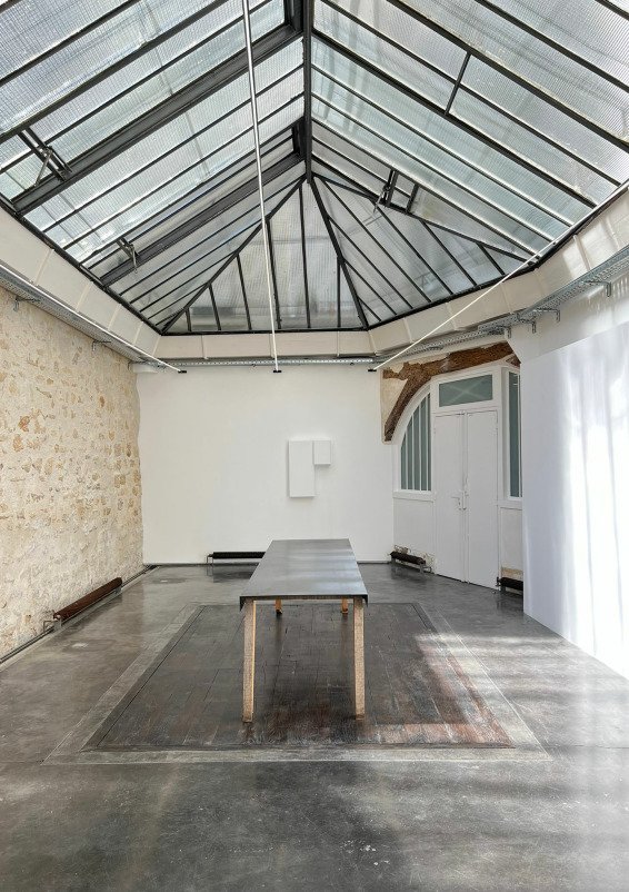 Bright 150m² Fashion Showroom with Verrière Roofs in Le Marais
