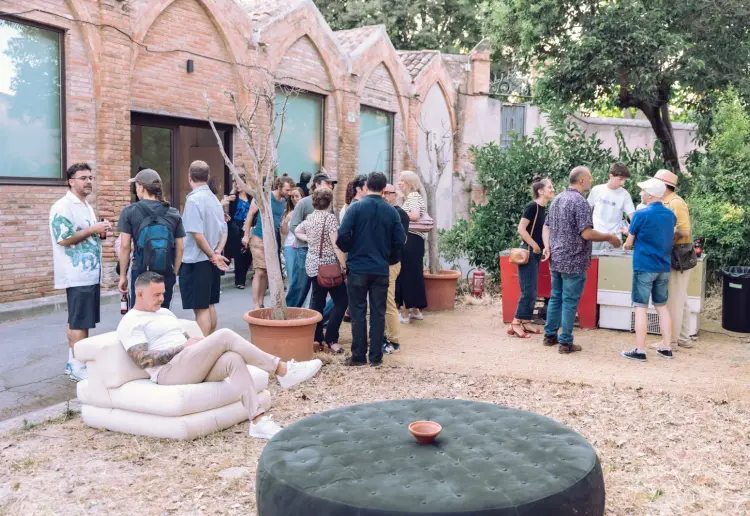 La Colonia -Studio Gallery-
