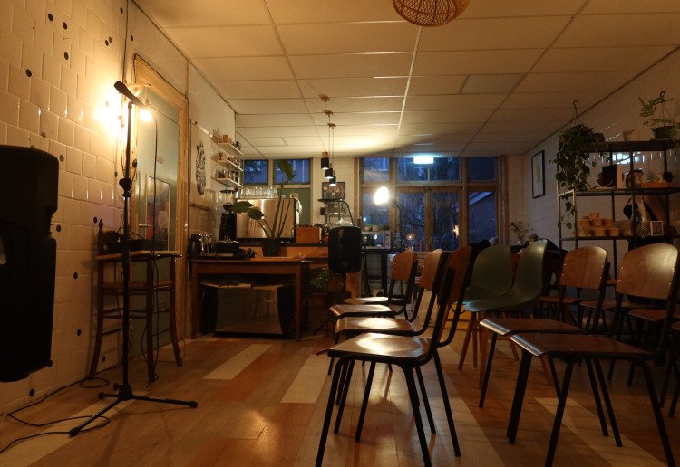 Cozy 'living room-like' space