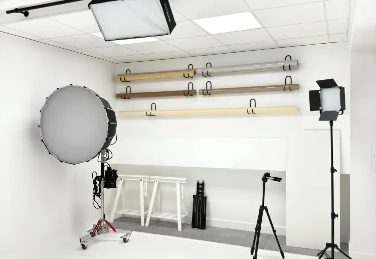 Pop-up store / Showroom / Photo Studio