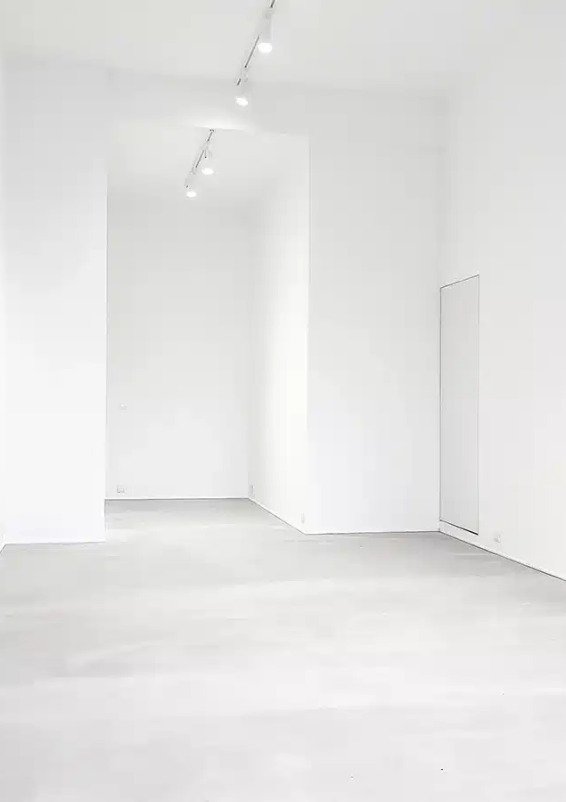 A flexible space combining light and elegance in the Marais