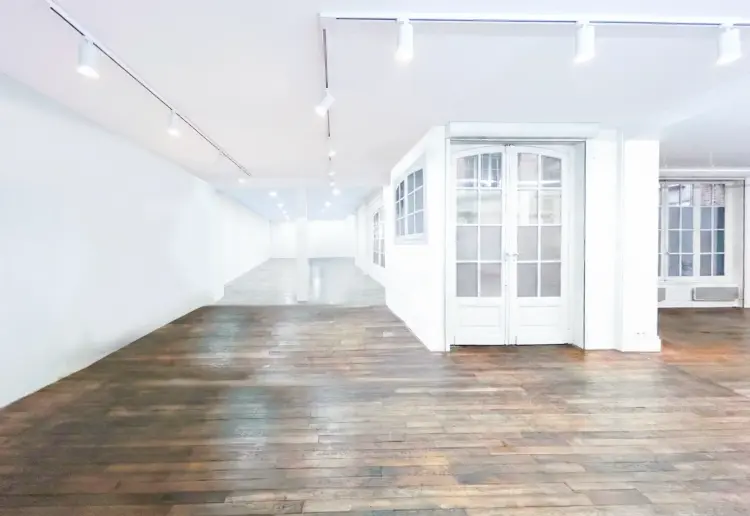 An open-plan venue in the Marais