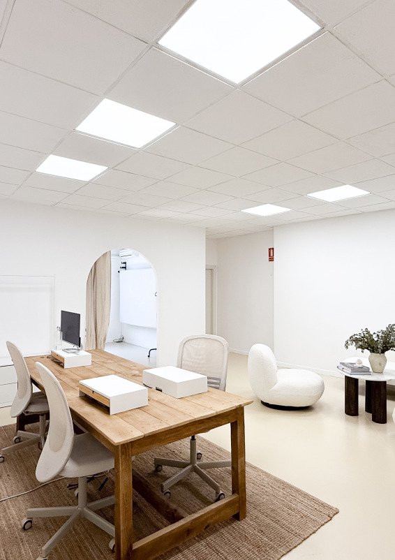 Photgraphy Studio with Natural light