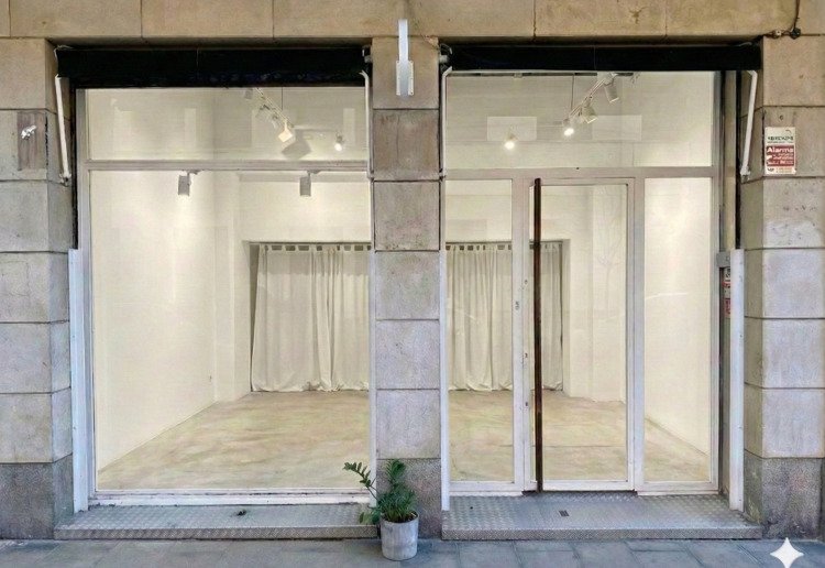 Local comercial con gran escaparate