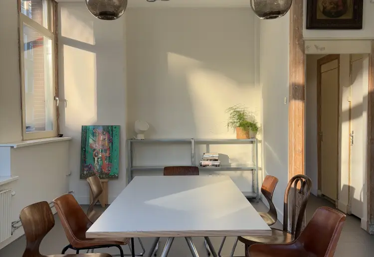 Pop-up / Showroom in De Pijp — Bright Front Room