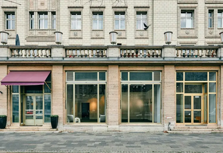 Central & Spacious Gallery Space | Show Room | Pop-Up