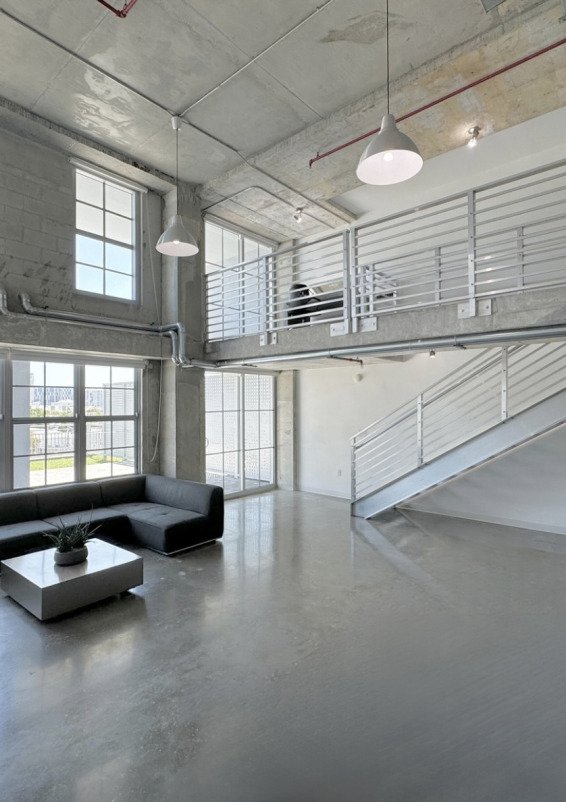 Daylight Loft Studio in Wynwood with Natural Light & Huge Outdoor Rooftop with Stunning city views