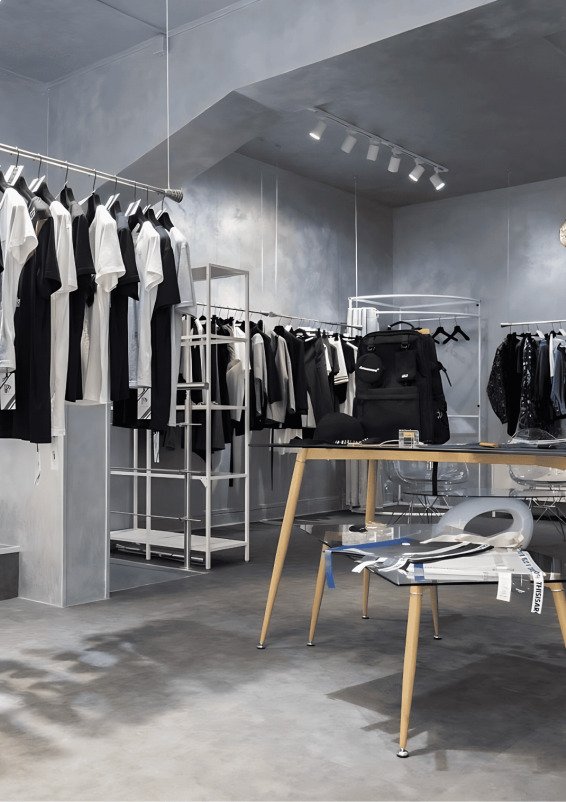 Minimal Creative Pop-Up & Showroom Space in Le Marais
