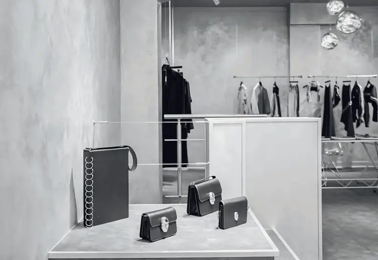 Minimal Creative Pop-Up & Showroom Space in Le Marais