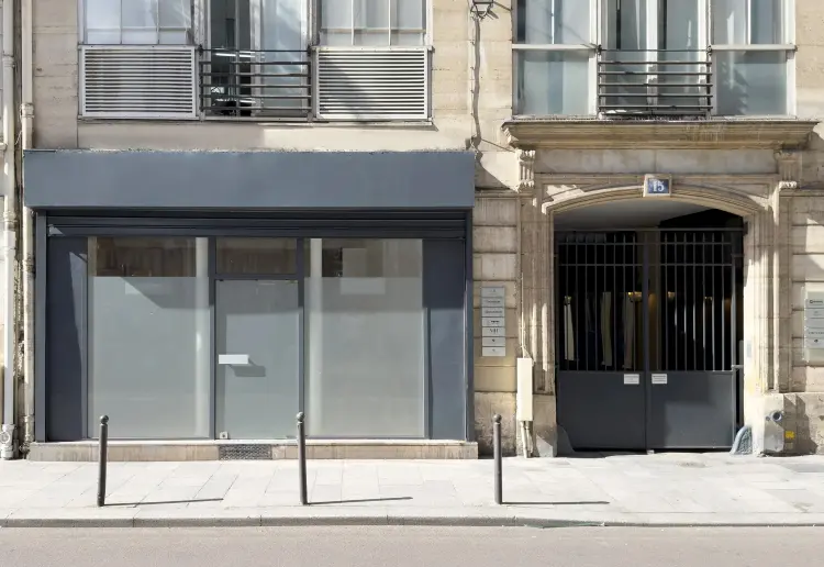 Showroom Palestro — Steps from Marais & Palais Royal
