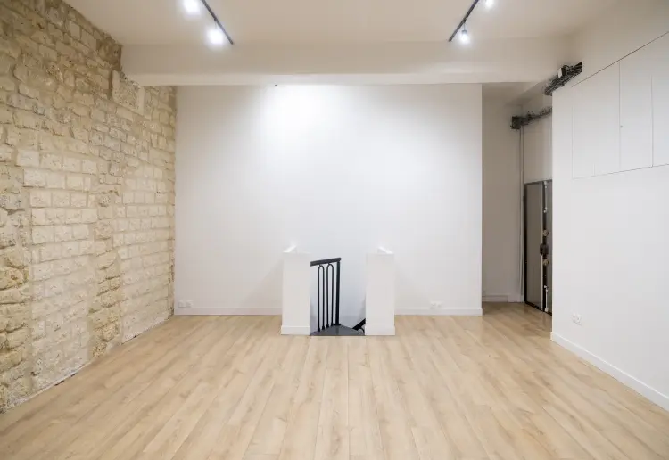 Showroom Palestro — Steps from Marais & Palais Royal