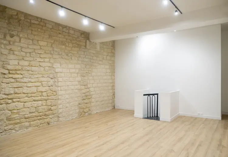 Showroom Palestro — Steps from Marais & Palais Royal