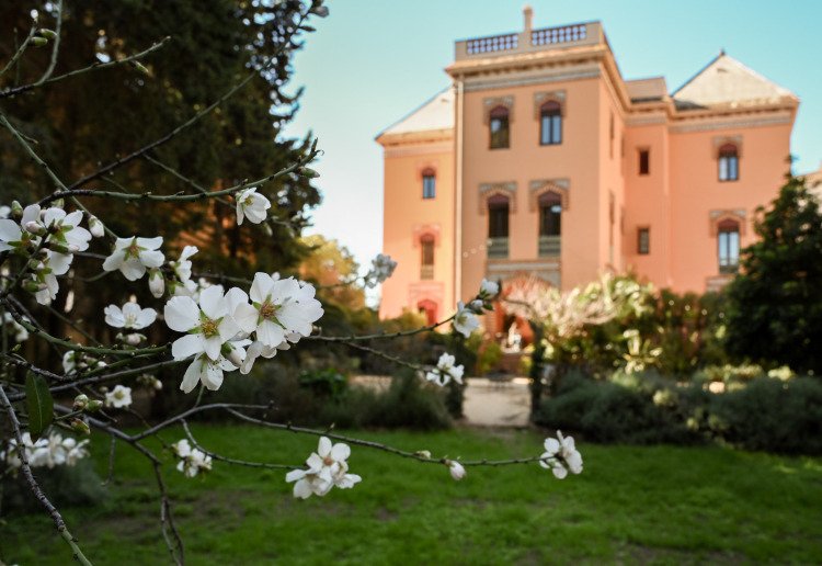 Spacio modernos y versátiles para organizar eventos, workshops, reuniones en Caldes D'Estrac