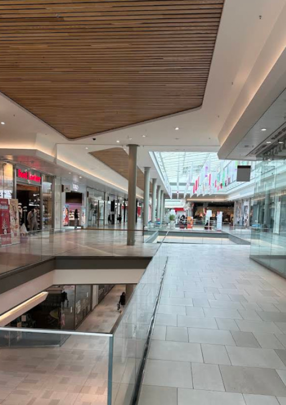 Locaux disponibles pour location courte durée / Pop up Stores
