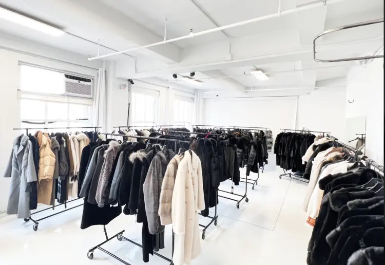 22B Showroom/Pop up rental space NYC