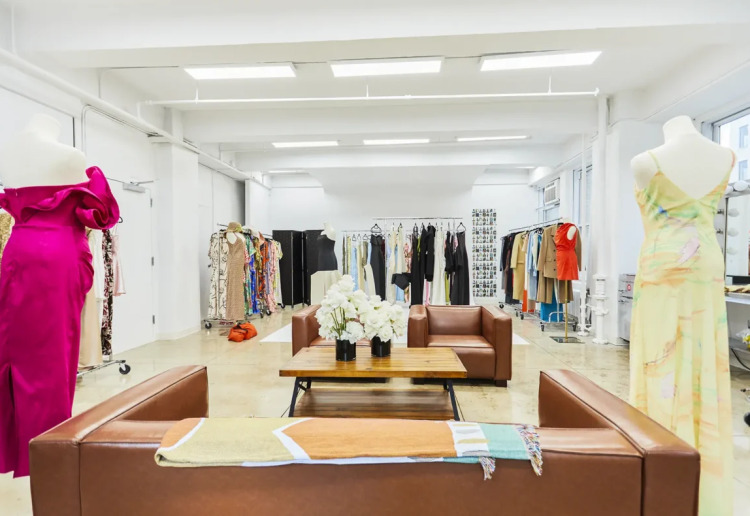 14A Showroom Space For Rent In New York City