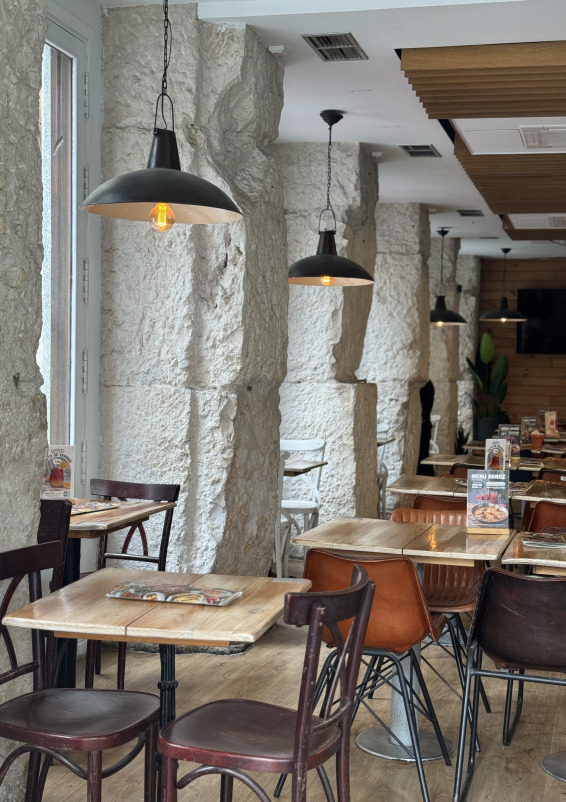 Restaurante en el centro