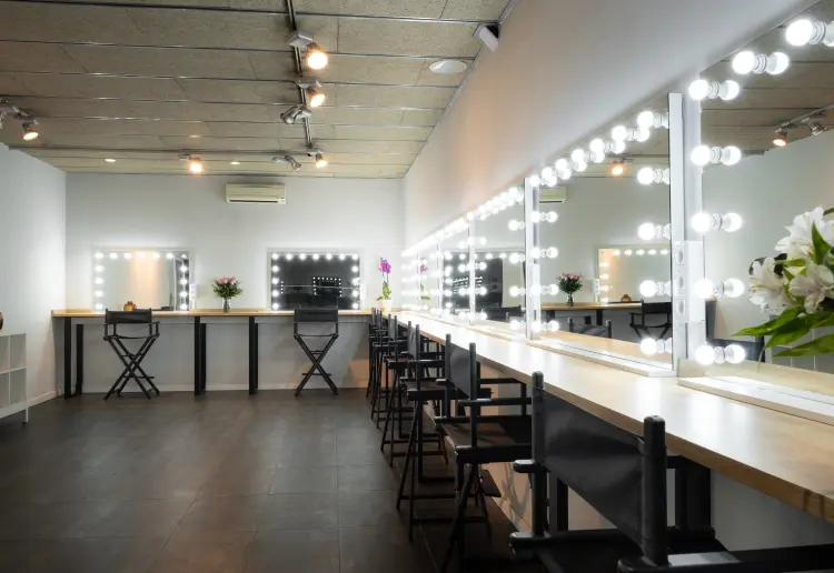 3.000 m2 of open-plan production space